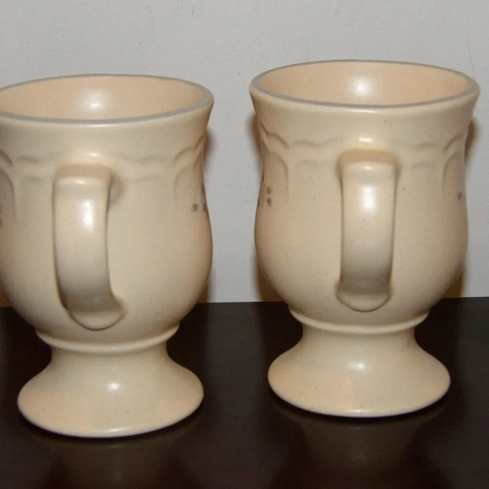 Pfaltzgraff Remembrance Pedestal Mug Cup Set of 2 each is 10oz